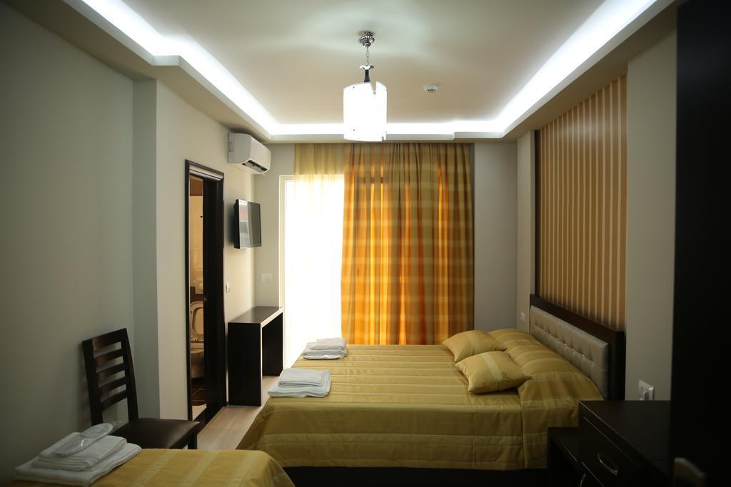 Hotel Pogradeci 객실 사진