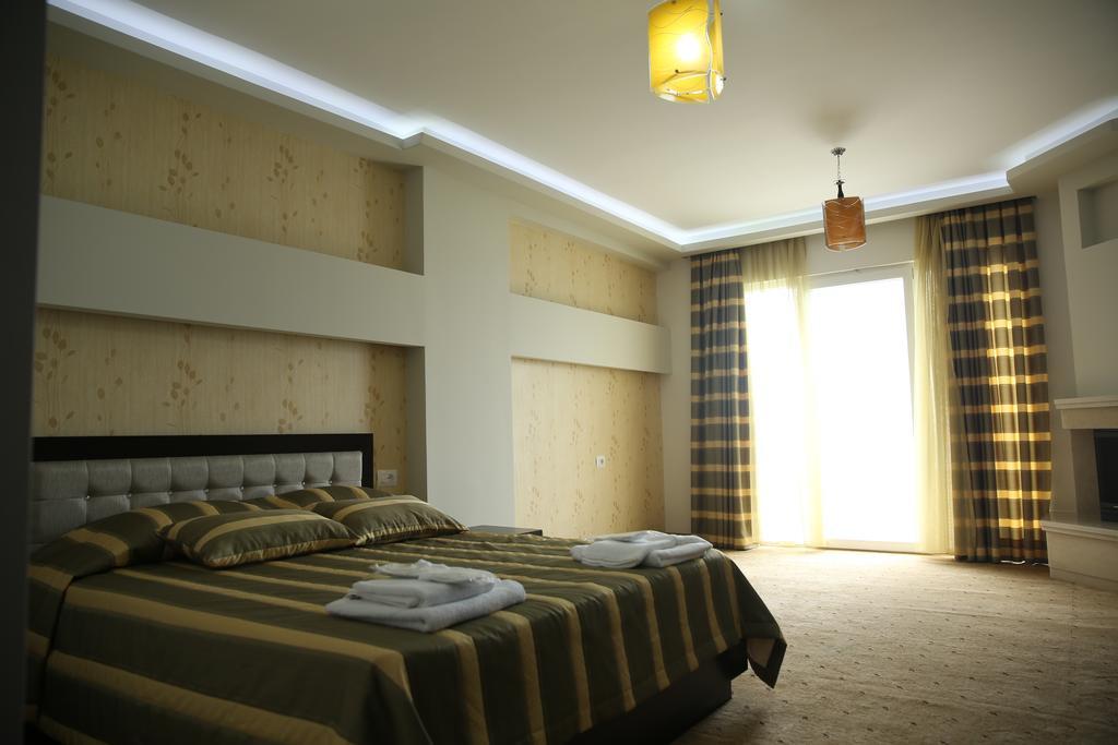 Hotel Pogradeci 객실 사진